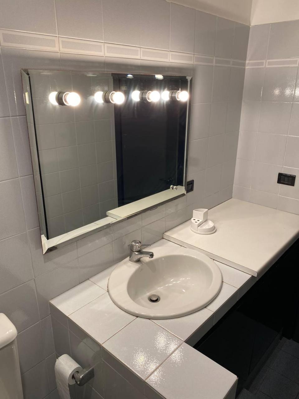 Martel Rooms - Genova Centro Brignole Kültér fotó